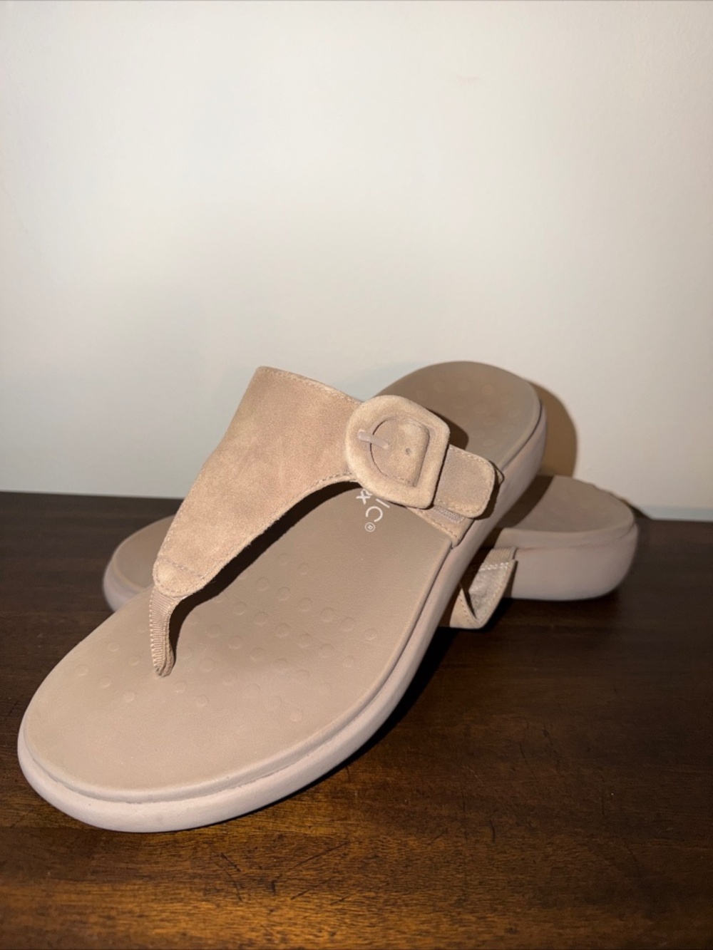 Vionic Activate Rx Sandals sz 8 Women Toe Post Flip Flops recovery comfort Tan